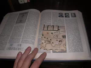 Часть карты спрятанная в книге
