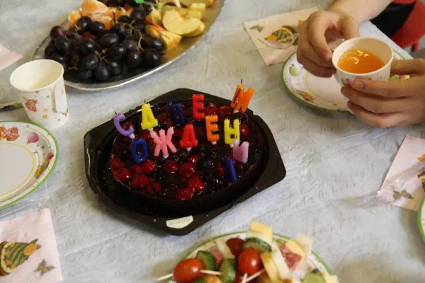 Тортик в конце квеста с поздравлением на день рождения